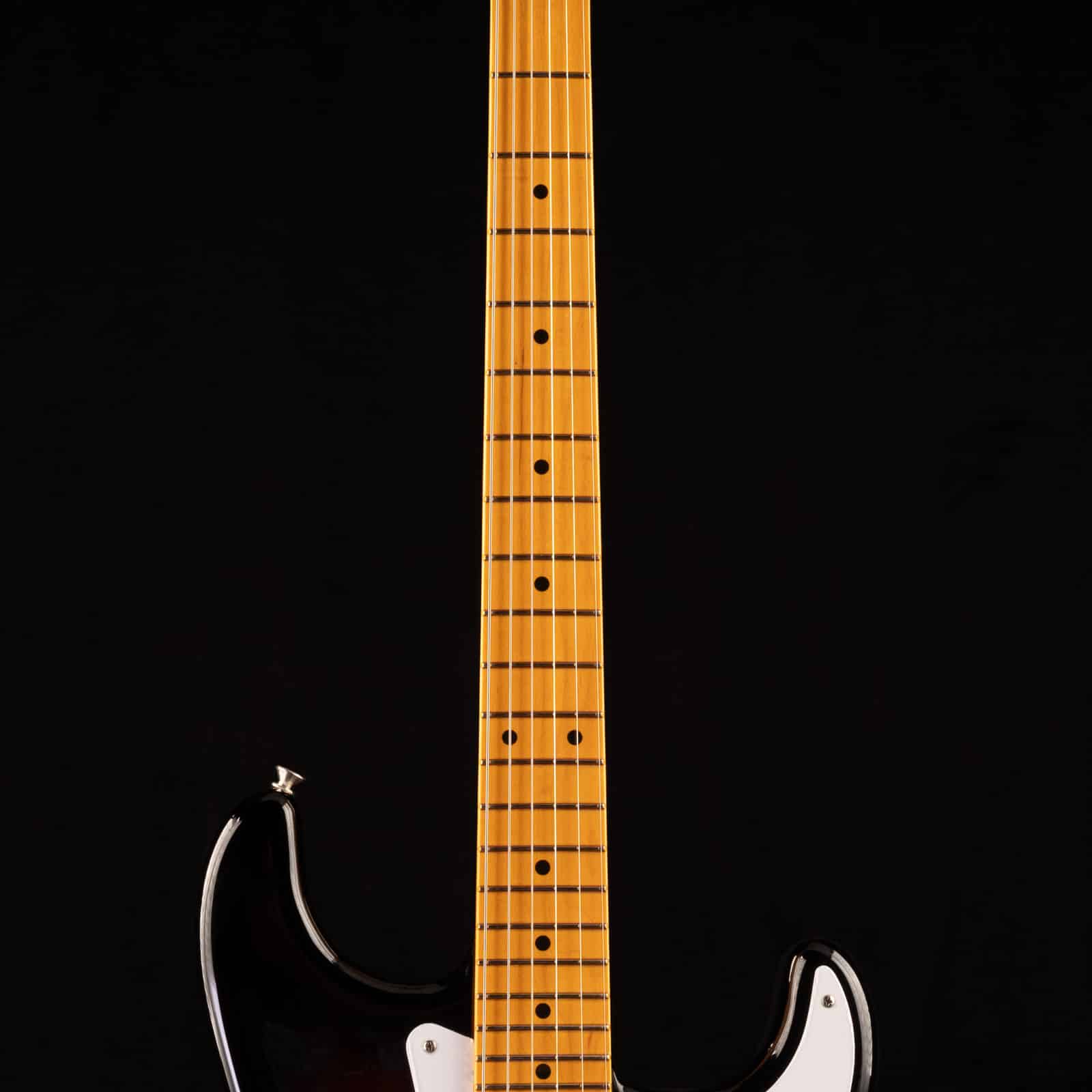 FEN-70TH-ANV-AVII-54-STRAT-MN-2TS-V702352-neck__50948