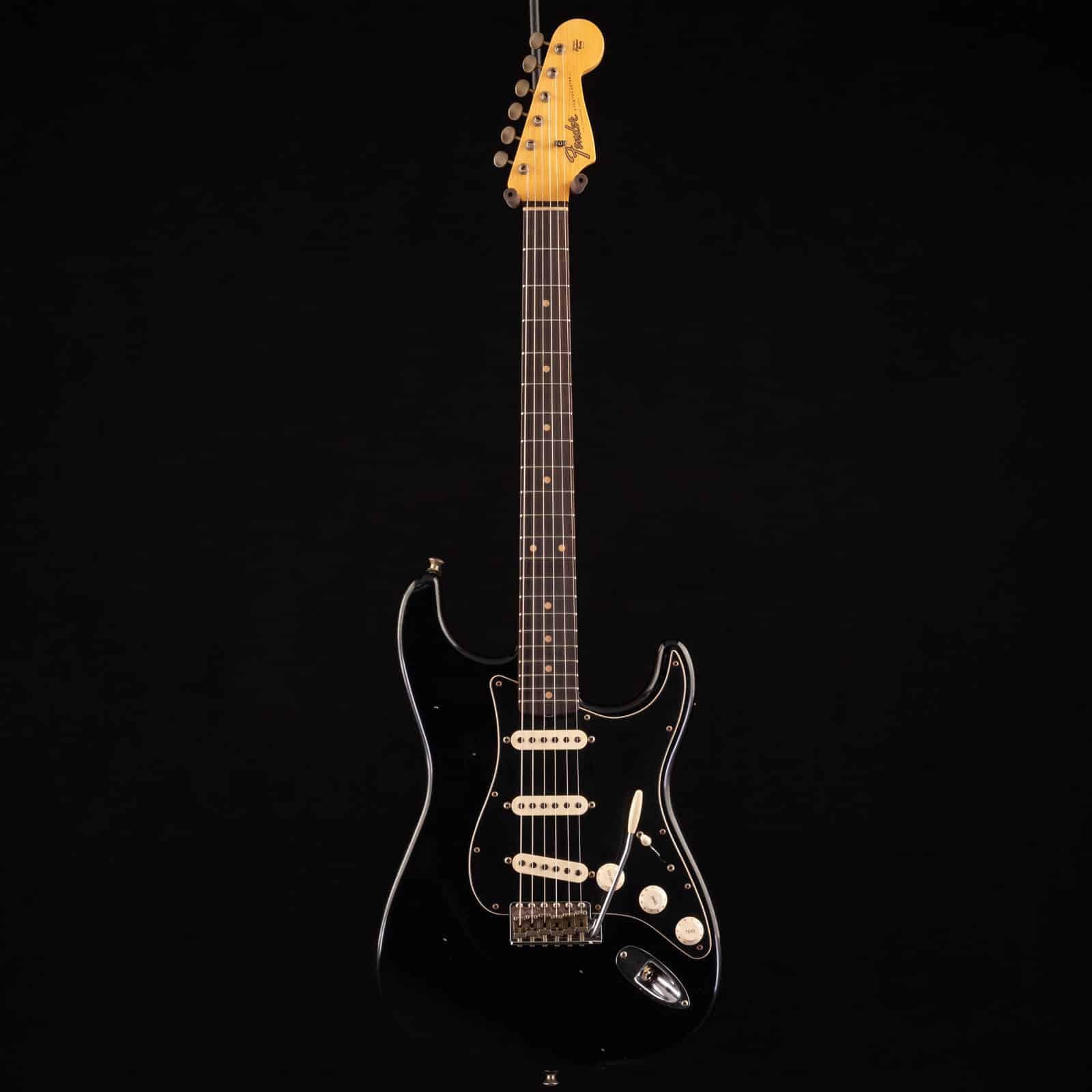 FEN-B2-POSTMODERN-STRAT-RW-JRN-ABLK-XN16586-front__36400