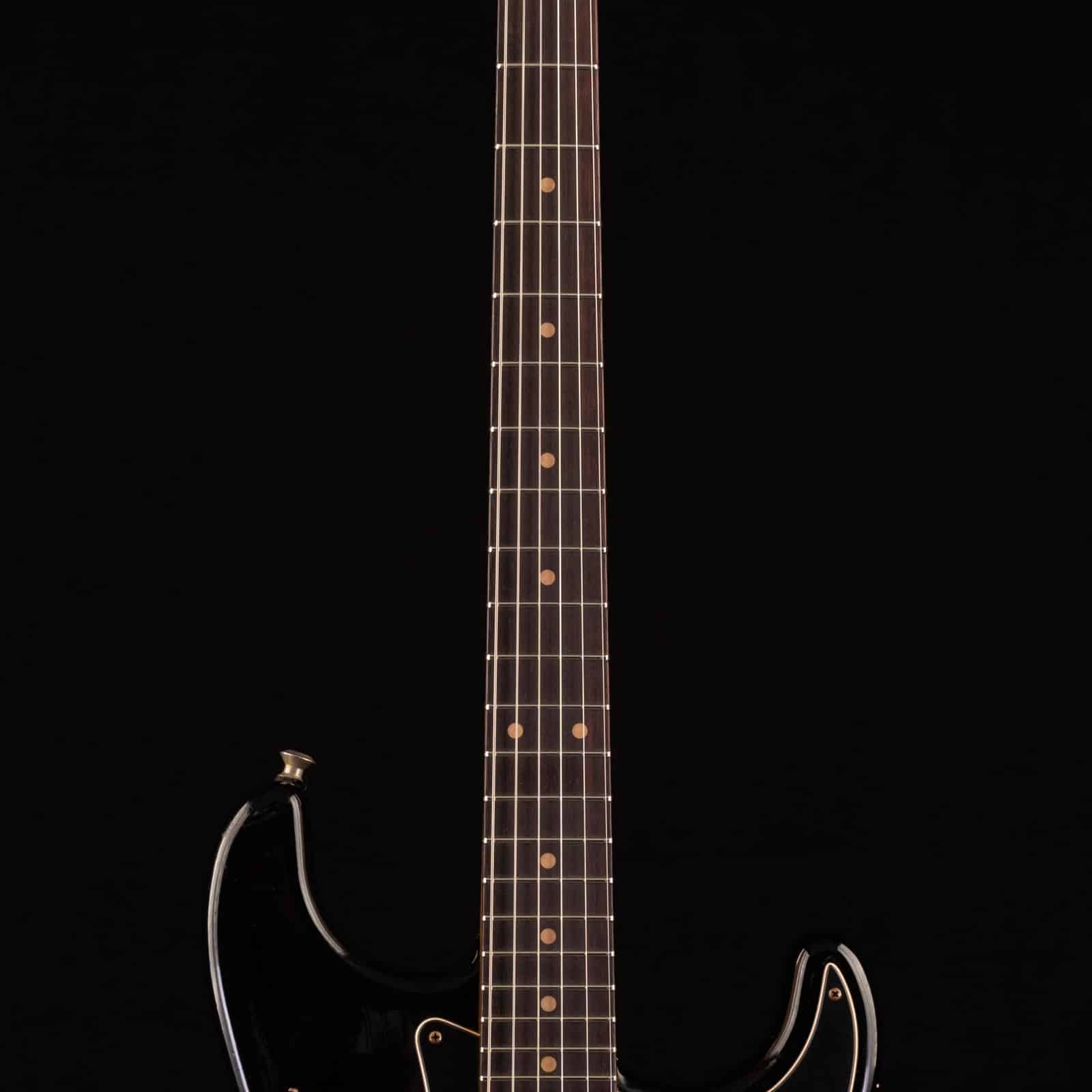 FEN-B2-POSTMODERN-STRAT-RW-JRN-ABLK-XN16586-neck__42191