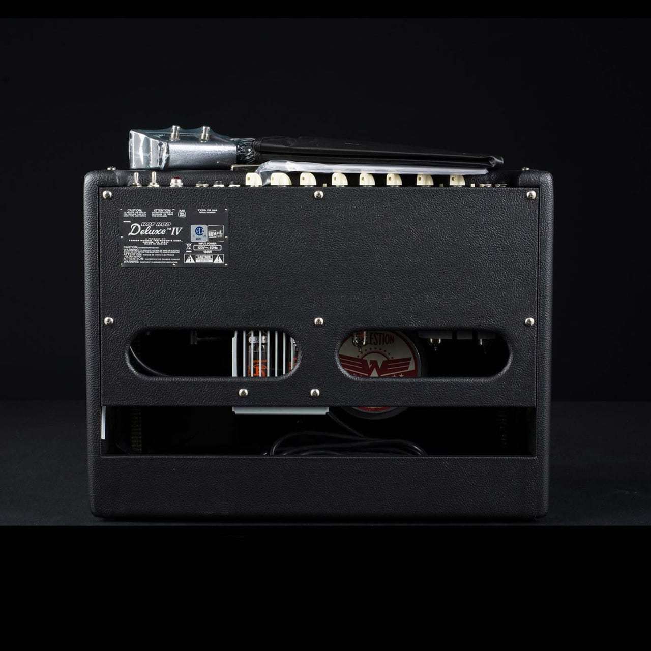 Fender-Hot-Rod-Deluxe-IV_BB731451_Back__63505.1520894852.1280.1280__98291__75475