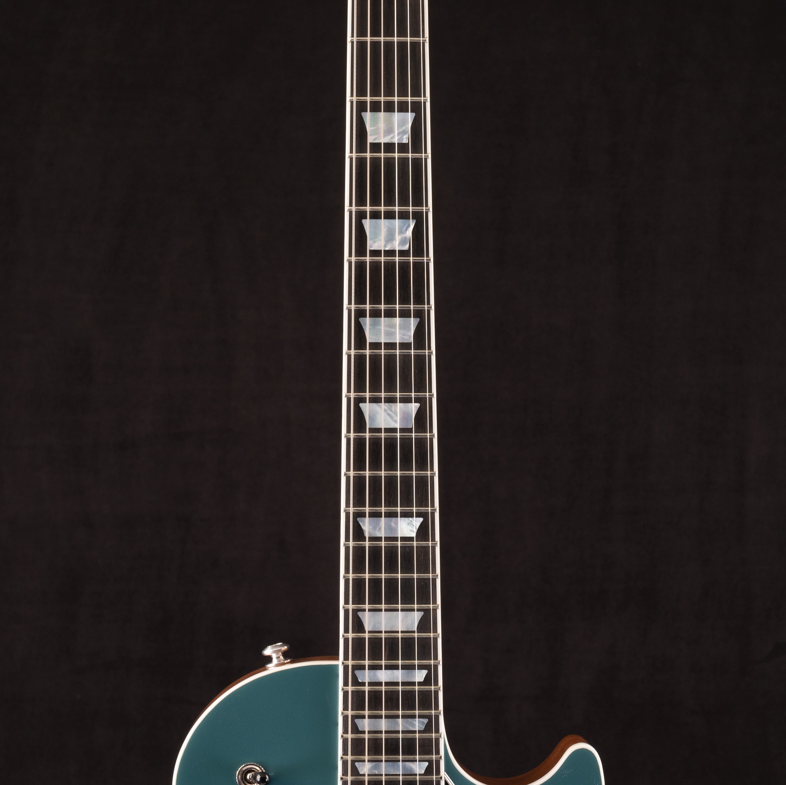 GIBSON-LES-PAUL-MODERN-FADED-PELHAM-BLUE-214020386-neck__52225