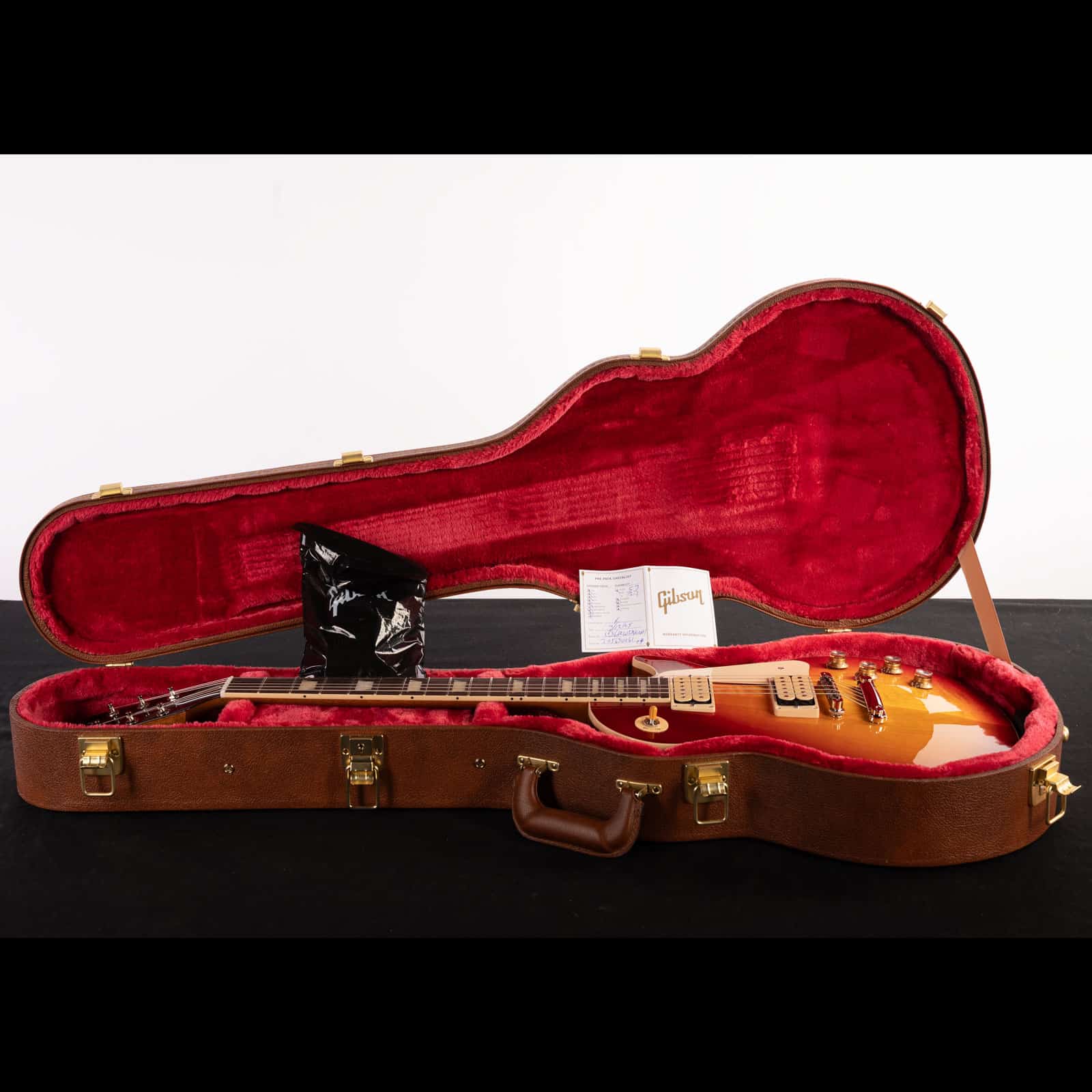 GIBSON-LES-PAUL-STANDARD-60S-DBL-TROUBLE-VINTAGE-CHERRY-SUNBURST-GLOSS-205650061-case__17347