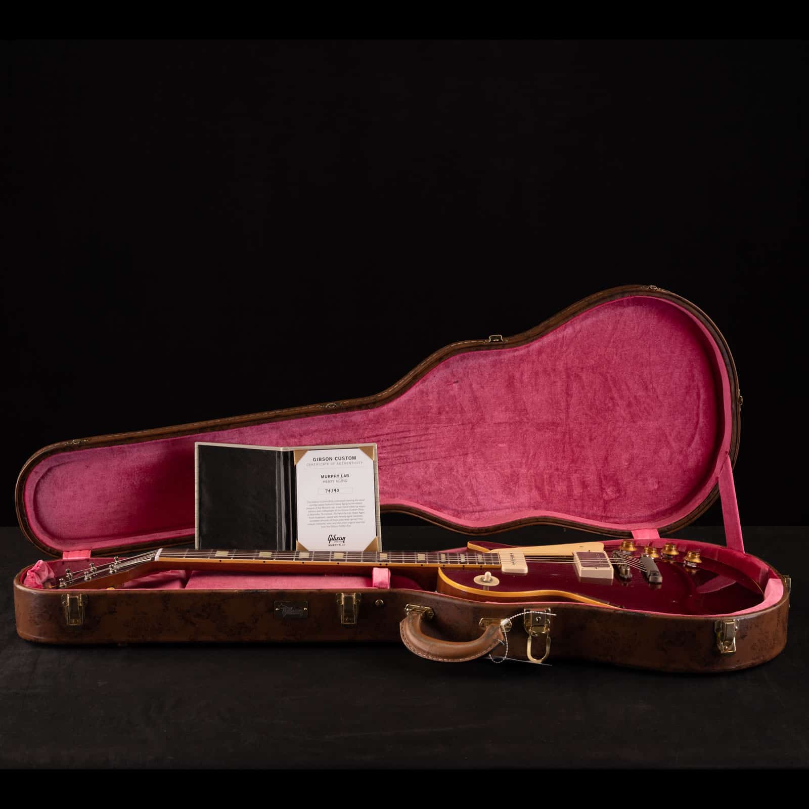 GIBSON-LES-PAUL-STD-57-CS-CANDY-RED-MURPHY-LAB-HVY-AGED-74390-case__01255