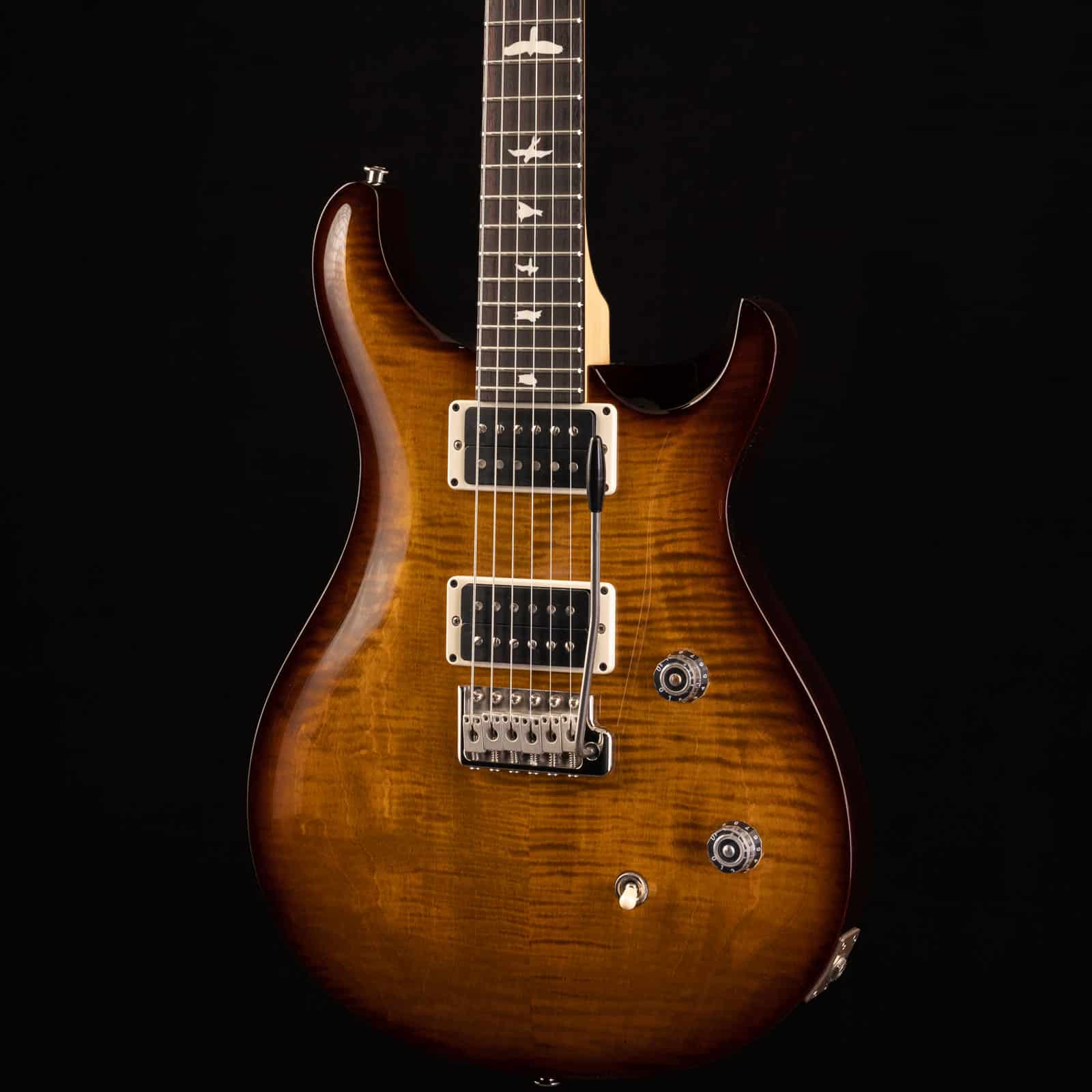 PRS-CE-24-BLACK-AMBER-0370152-angel-right__33346