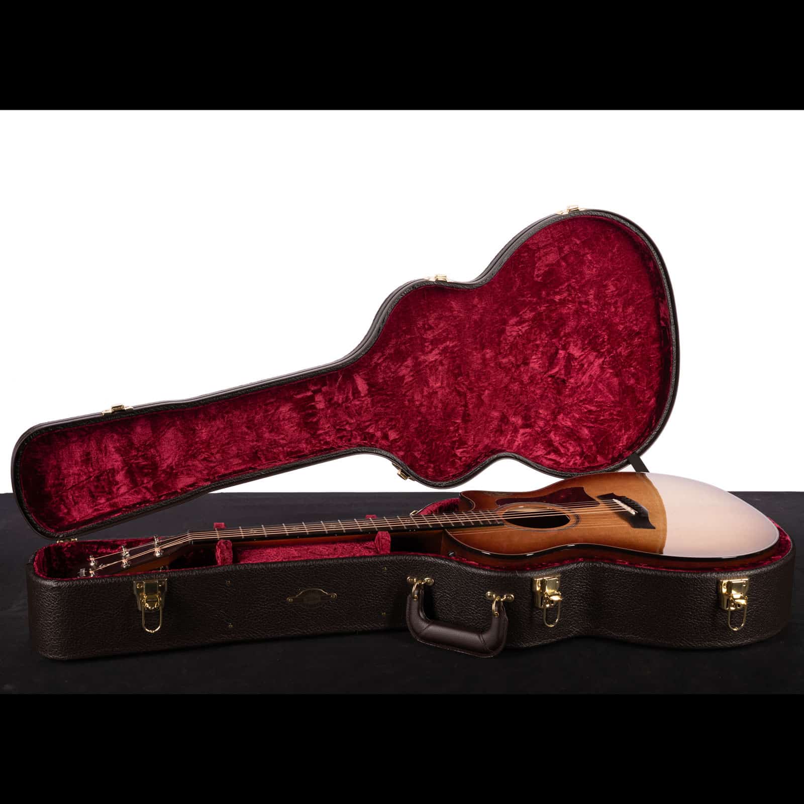 TAYLOR-514CE-URBAN-IRONBARKTORREFIED-SITKA-1202144040-re-shoot-case__16607