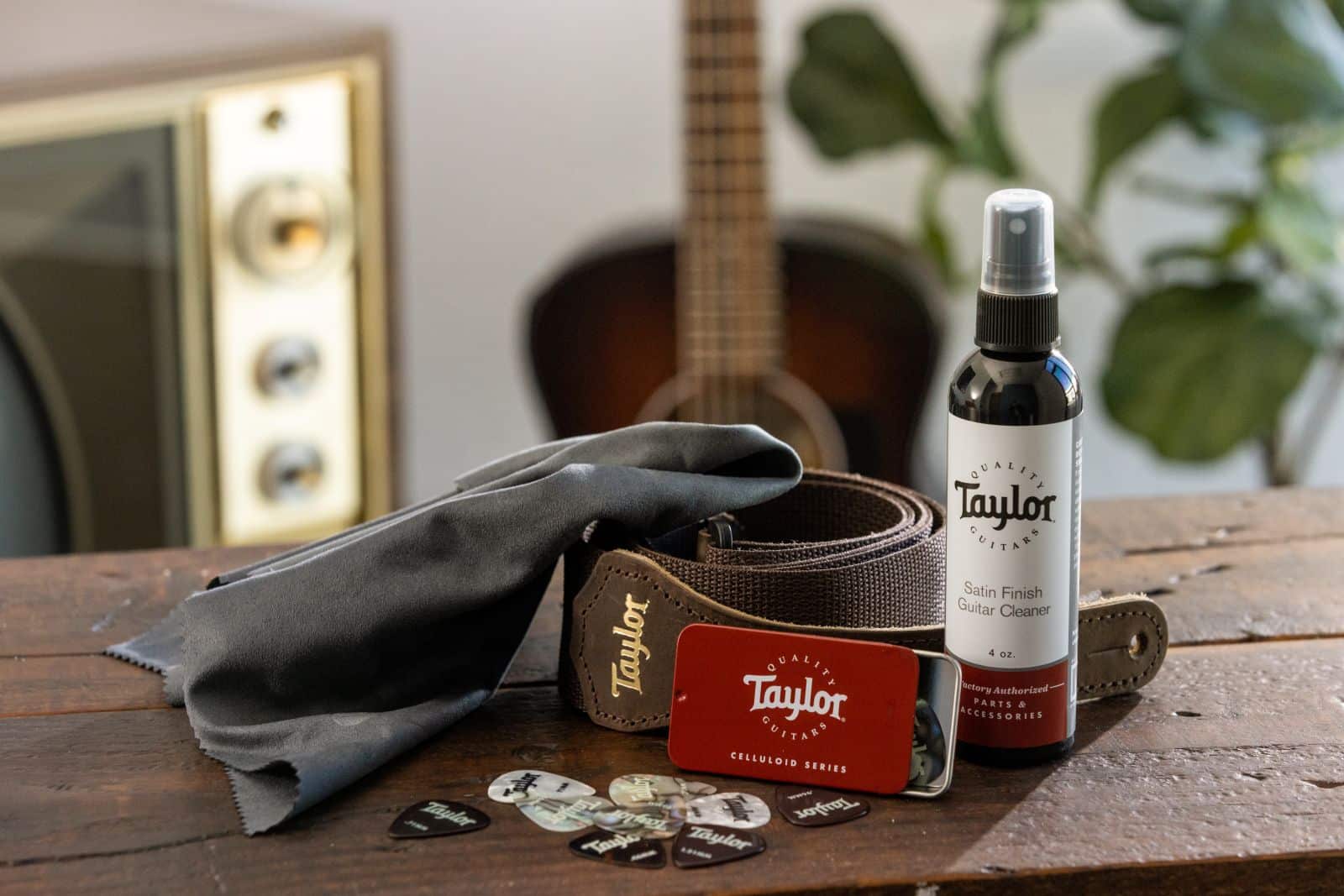 TW-Essentials-SATIN_Pack-1321-1322-16-2022__38956