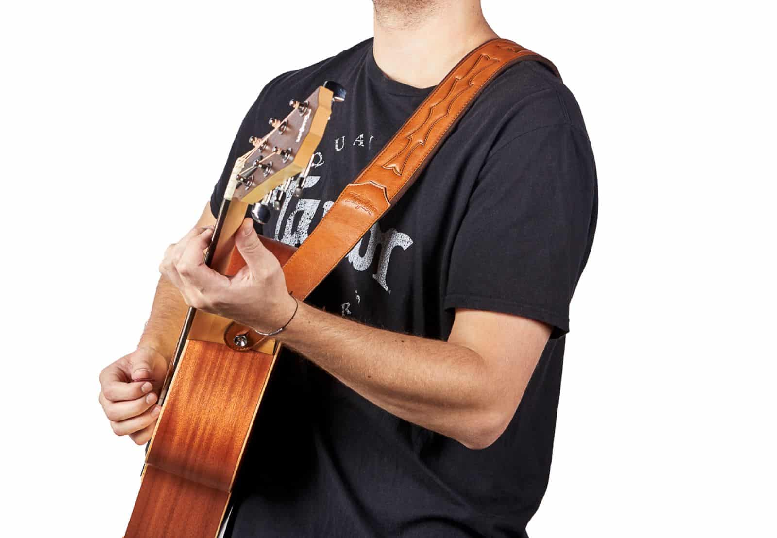 TW-Straps-4202-27-Model-0051_RESIZED__10160