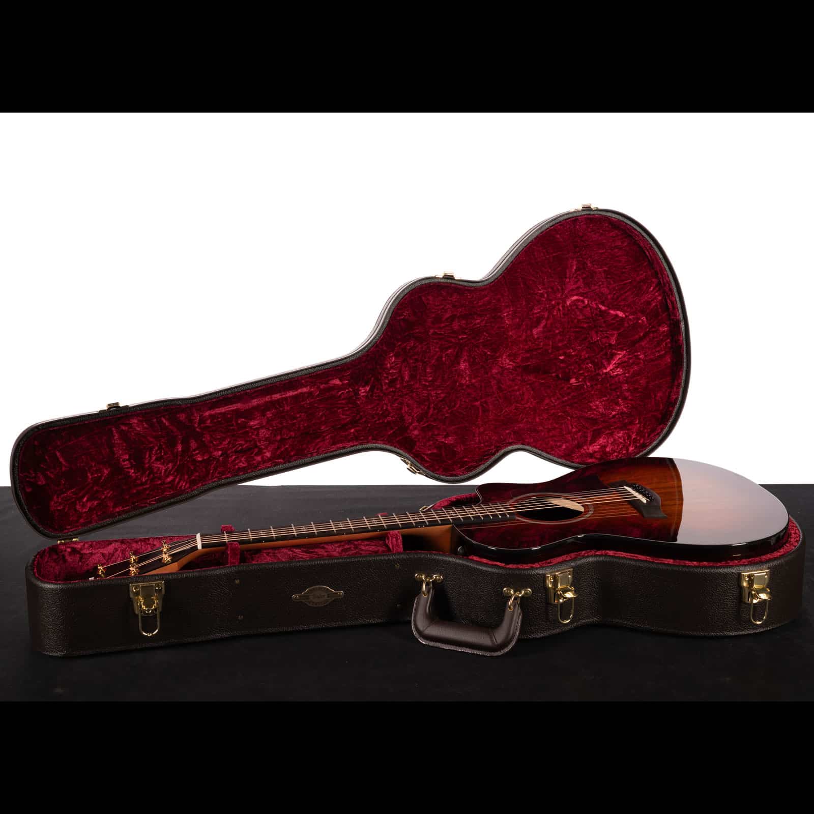 Taylor-222ce-K-DLX-2208015418-case__87253