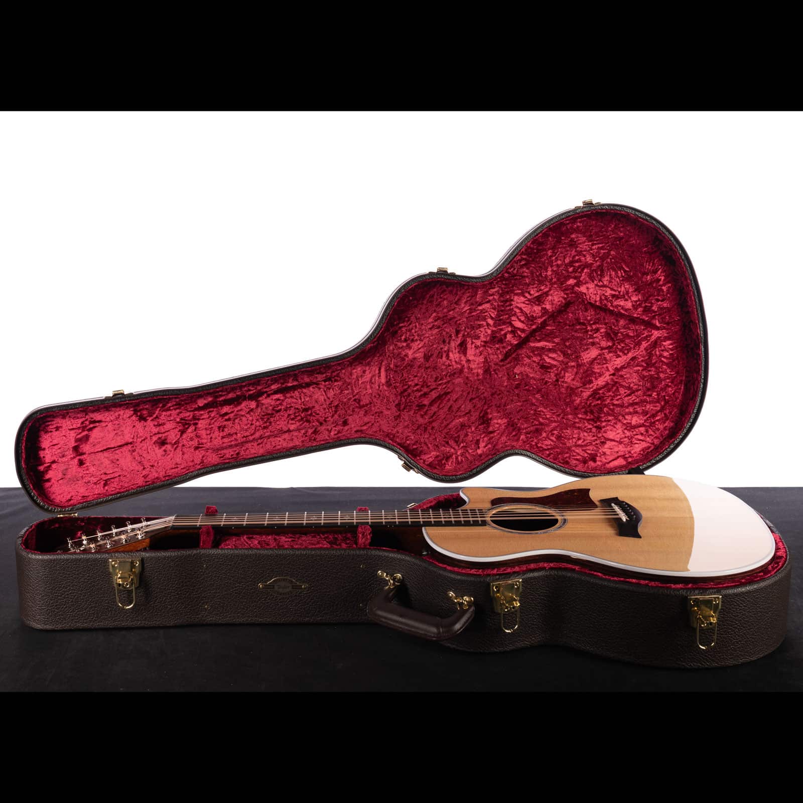 Taylor-454ce-12-String-Natural-Top-1202265029-case__31077