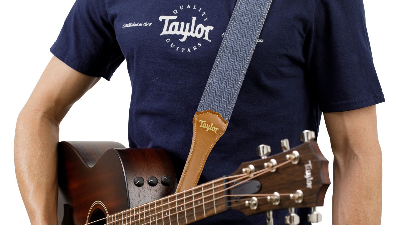 Taylor-Vegan-Guitar-Strap-Herringbone-Hemp-Cotton-Blue-gallery-03-4008-20__16820