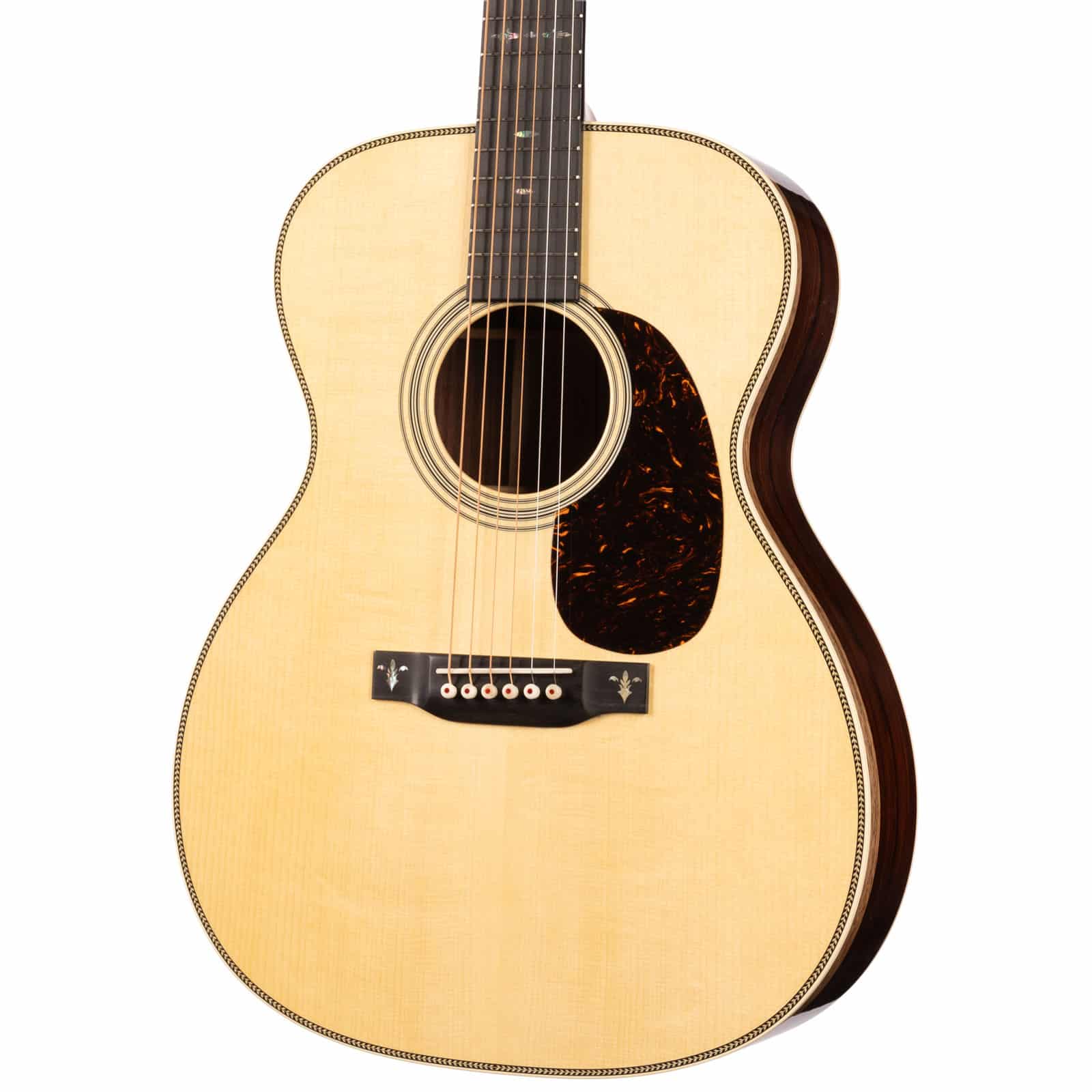 MARTIN-CS-000OM-GUATEMALAN-RW-BACKSIDES-ADIRONDACK-SPRUCE-TOP-m2995524-angle-rihgt