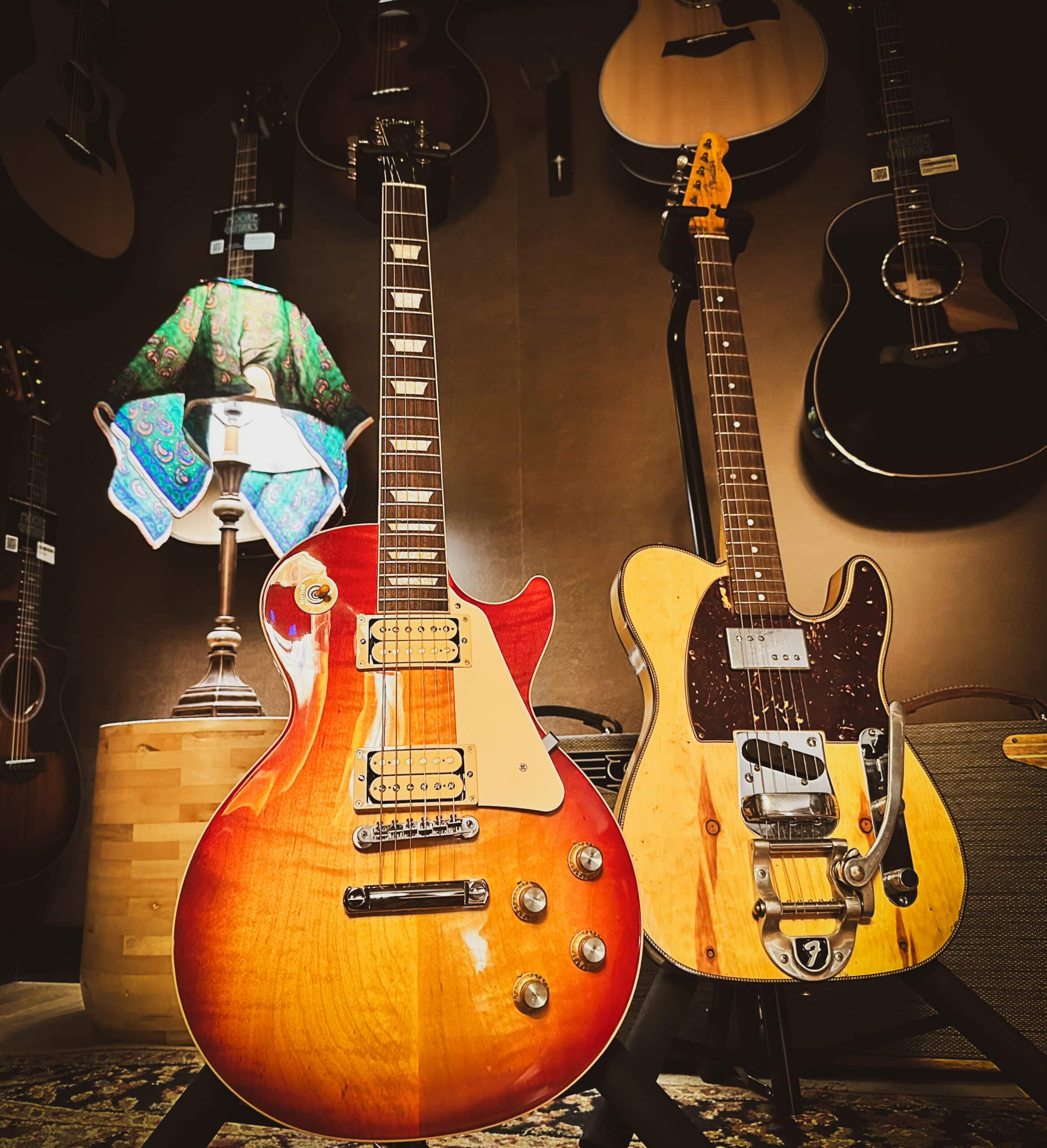 Gibson Les Paul and Fender Telecaster