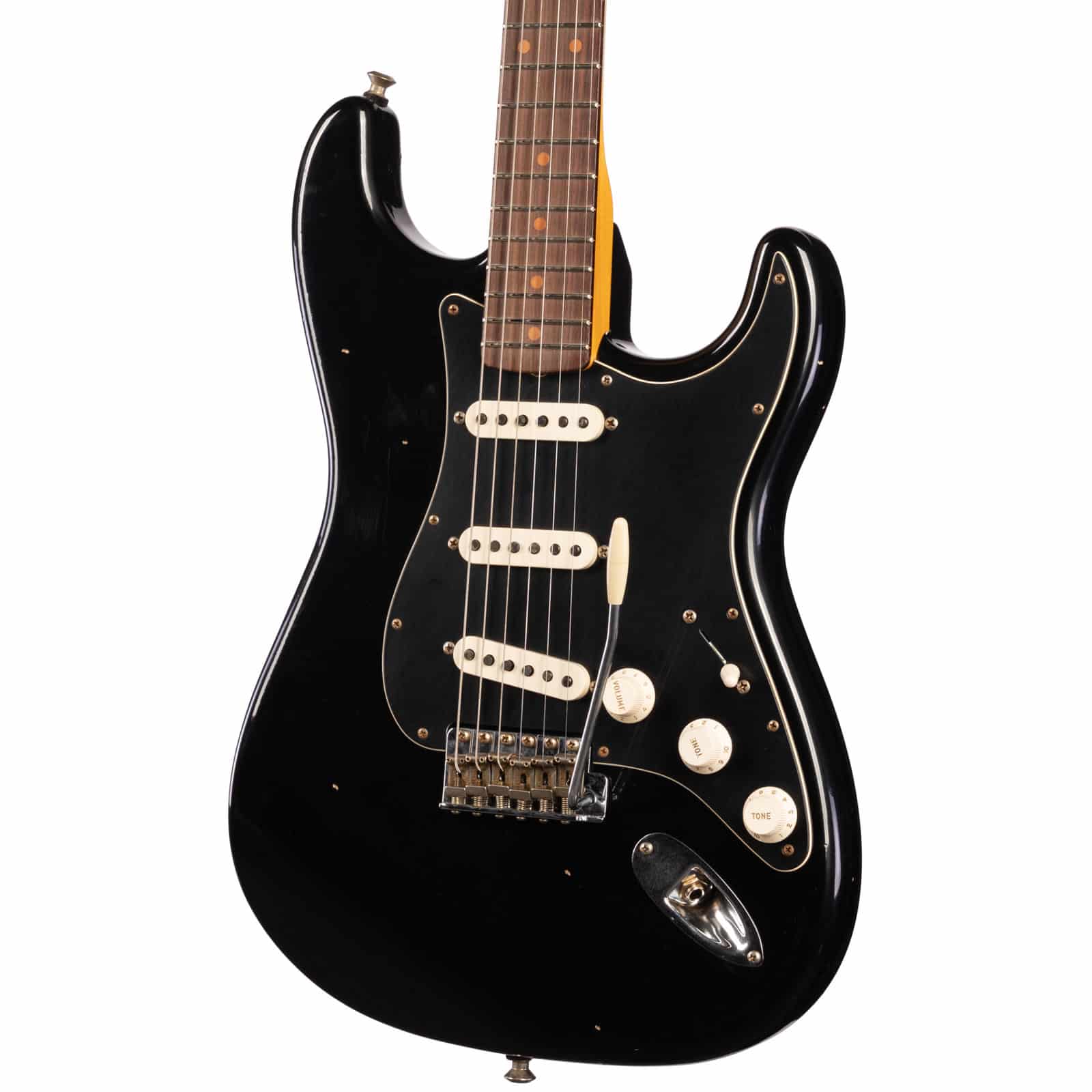 FEN-B2-POSTMODERN-STRAT-RW-JRN-ABLK-XN16586-reshoot-angleirhgt