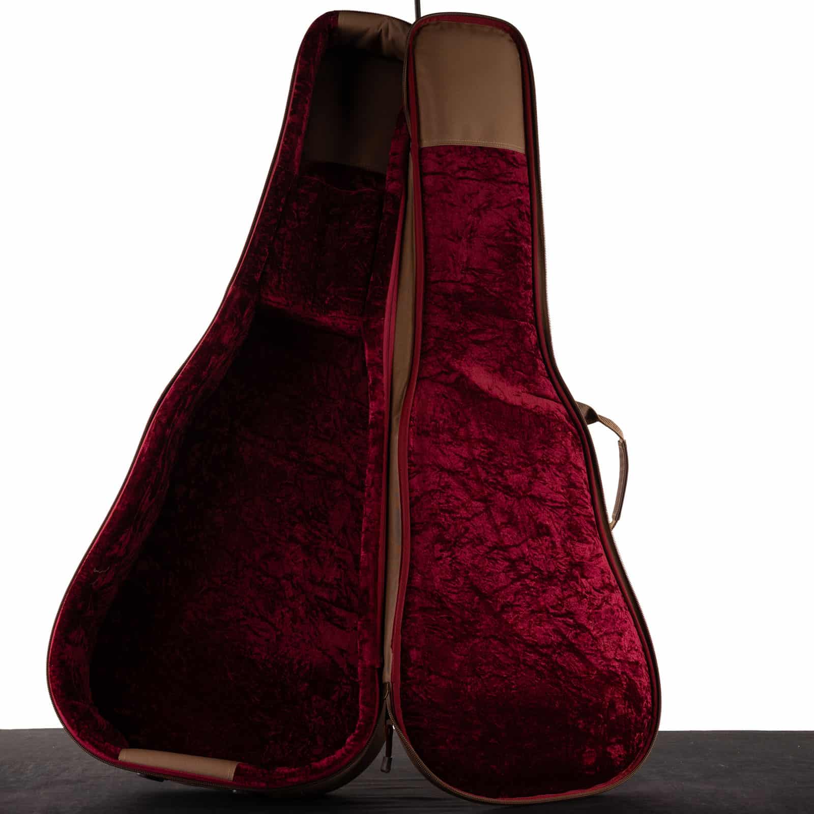 400-studio-open-case