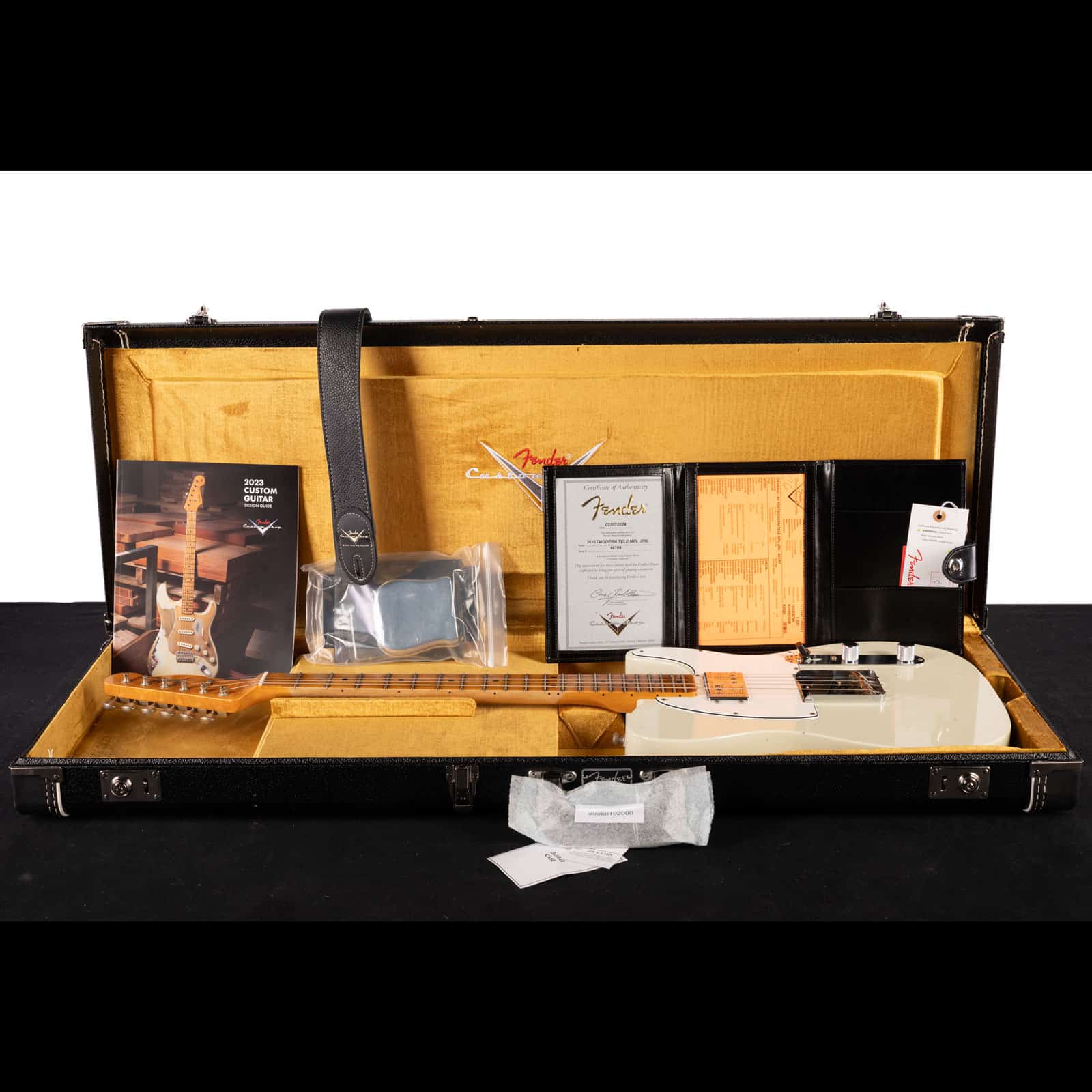 FEN-TELE-CS-B2-POSTMODERN-MPL-JRN-XN16709-case