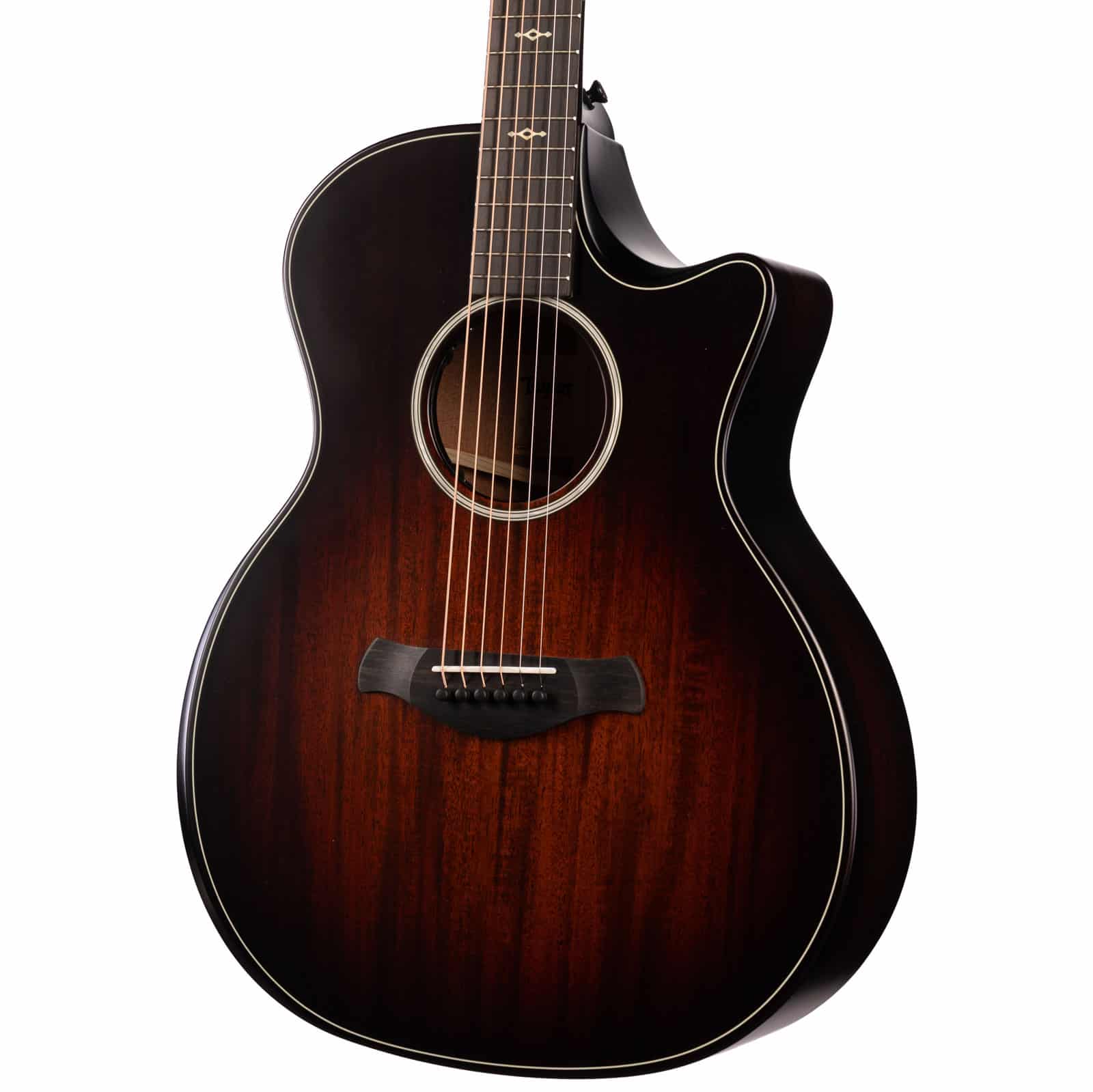 Taylor-Builder's-Edition-324ce-2026-Next-Generation-1202026018-angle-right