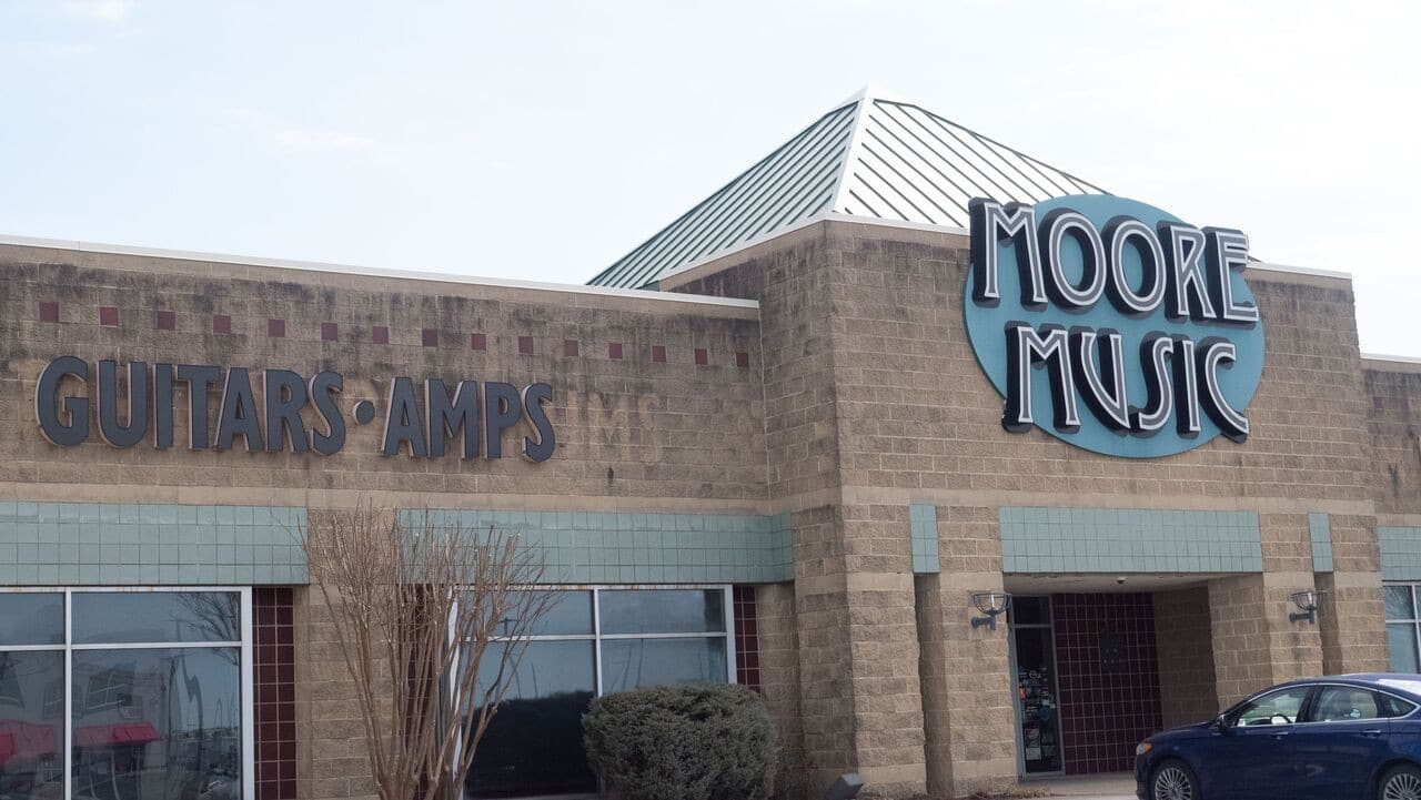 Moore_Exterior__41628