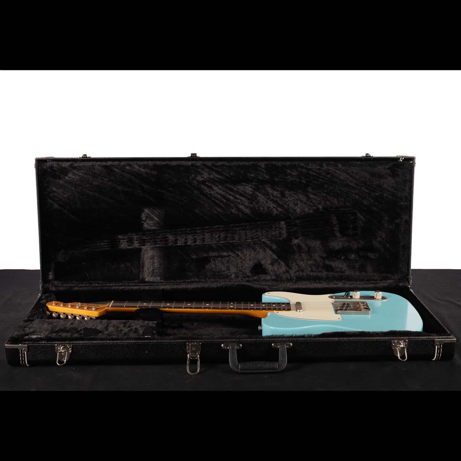 WHITFILL-T-DAPHNE-BLUE-case